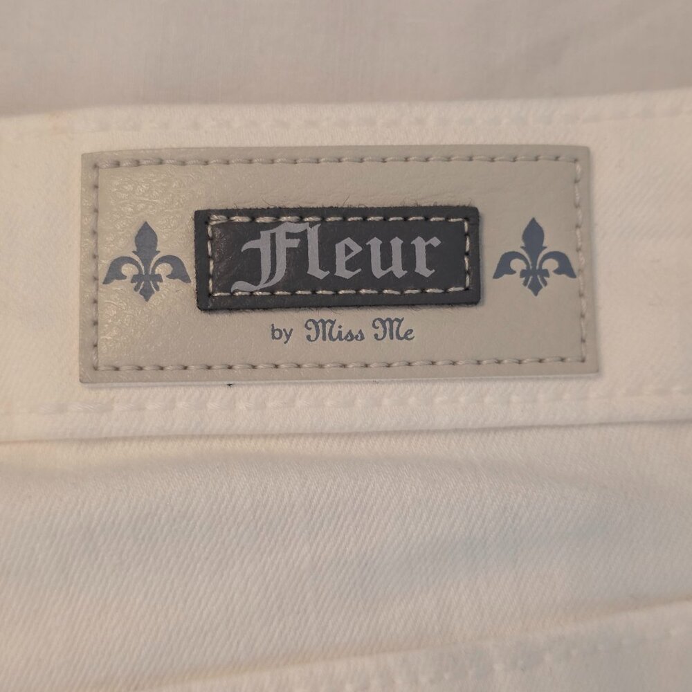 NWT Fleur by Miss Me Women's Bootcut Jeans, Size 28/6 - Picture 7 of 11